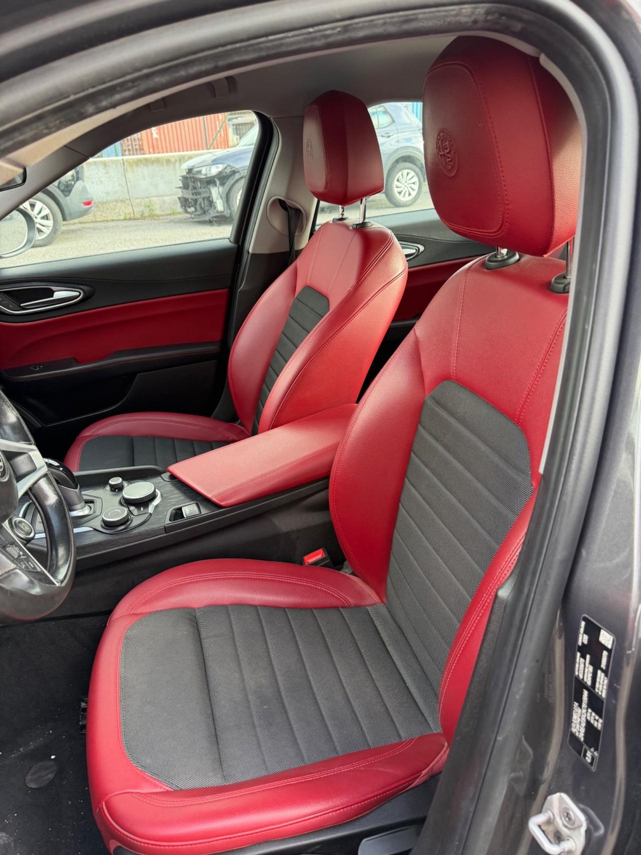 Alfa Romeo Giulia 2.2 TDI 190 CV AT8 Executive MOTORE ROTTO