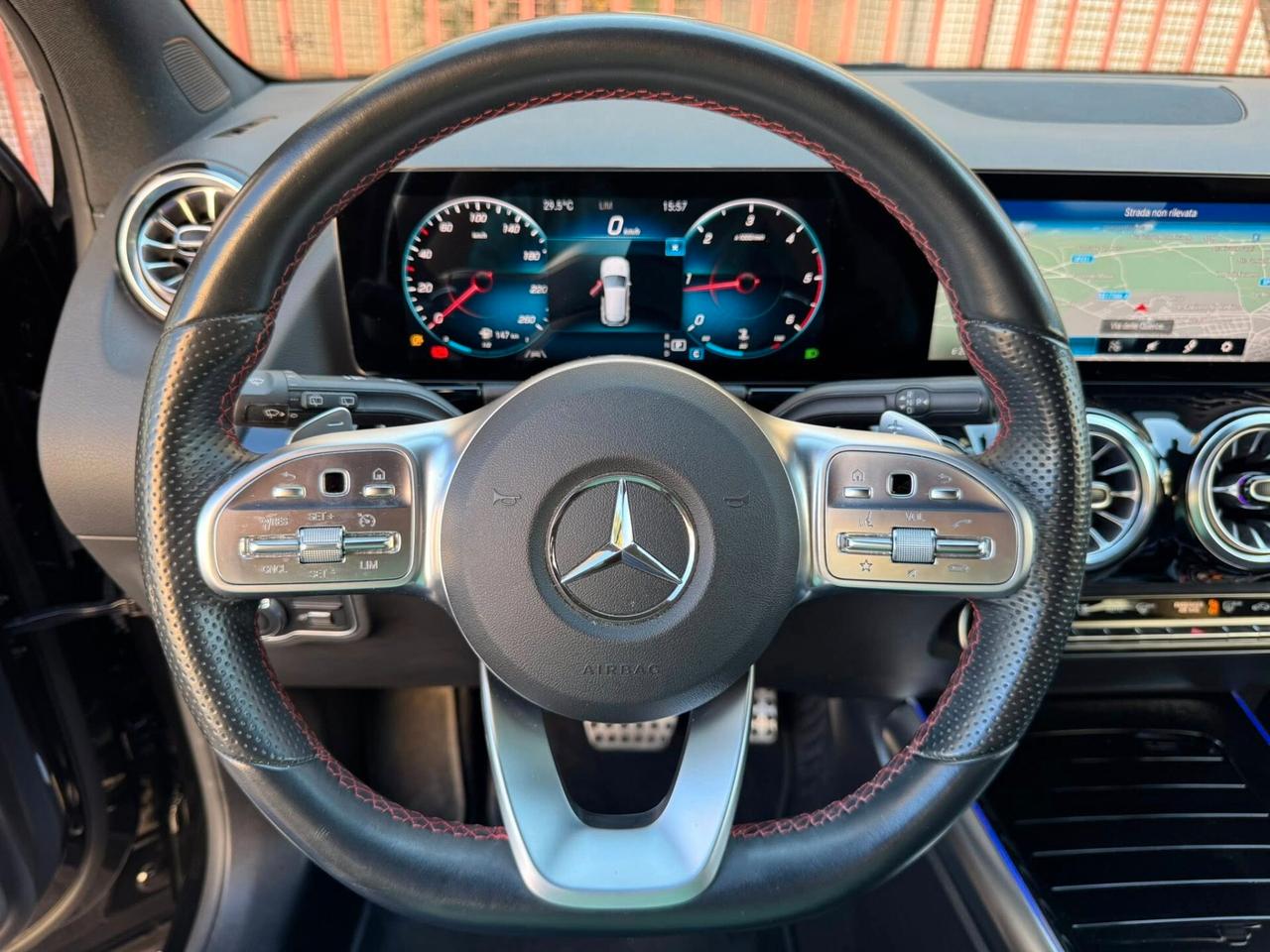 MERCEDES GLA 200 CDI 150 CV. AMG PREMIUM AUTOMATIK