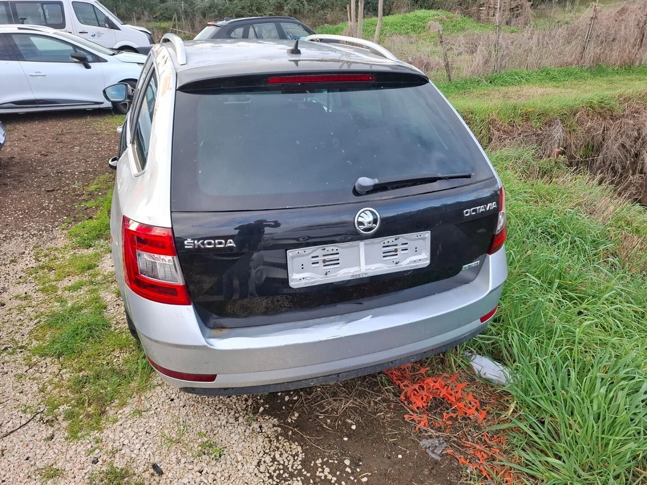 SKODA 1.6 TDI 17 AUTOMATICA INCIDENTATA MARCIANTE