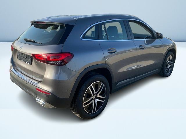 Mercedes GLA 200 200 Sport 7G-DCT