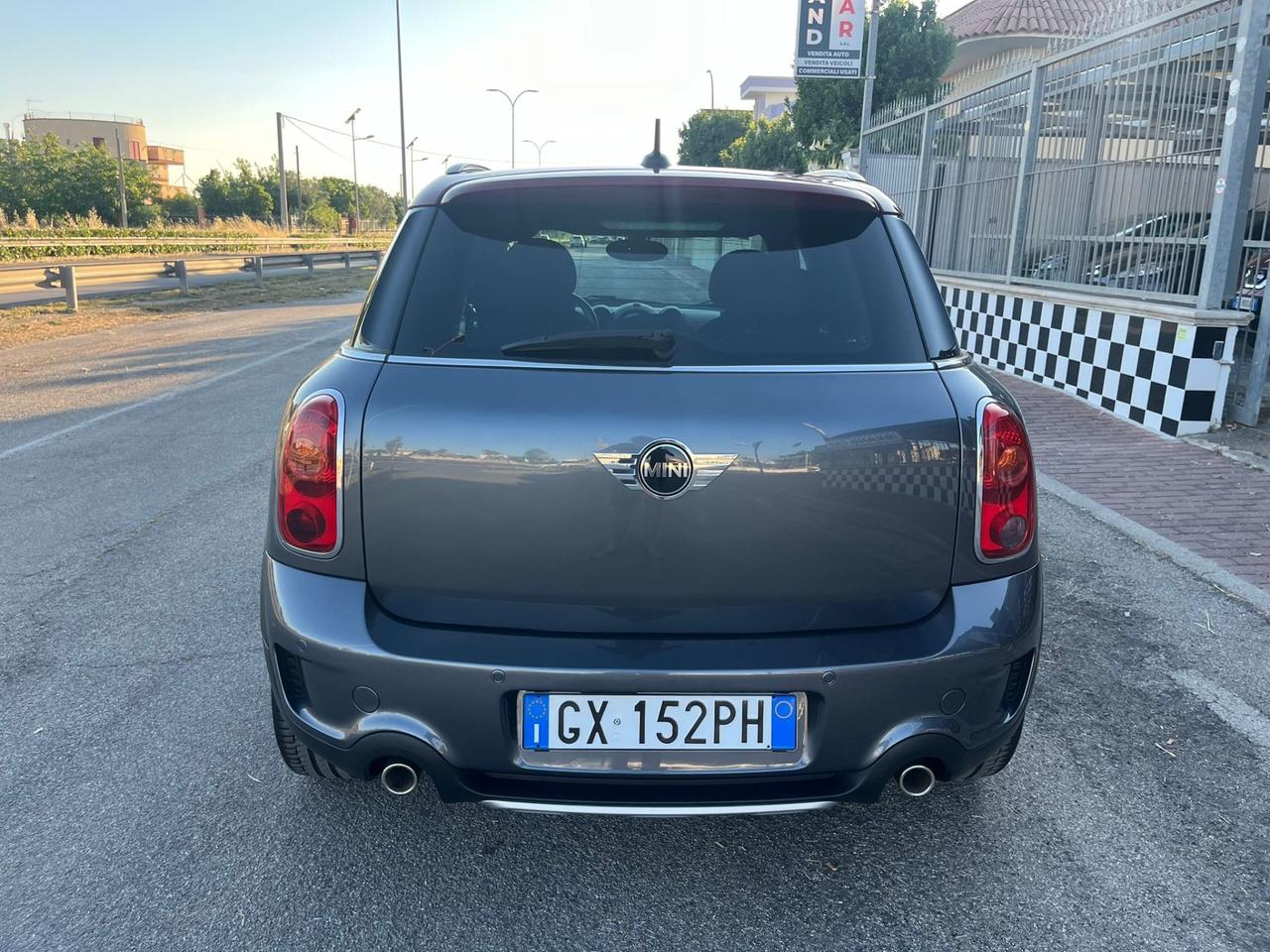 Mini Cooper SD Countryman 2.0 Park Lane Plus2016