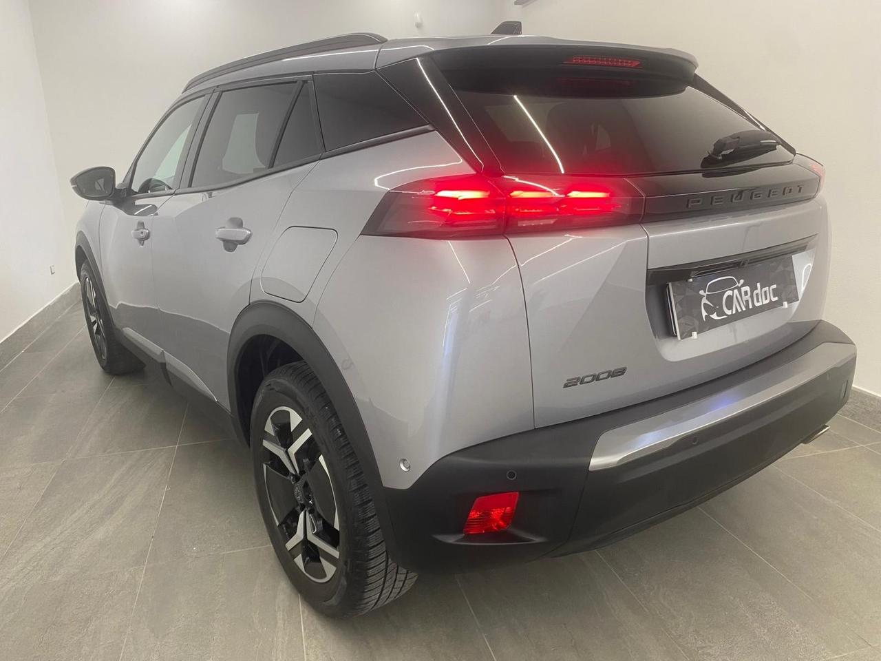 Peugeot 2008 BlueHDi 130 S&S EAT8 Allure Pack