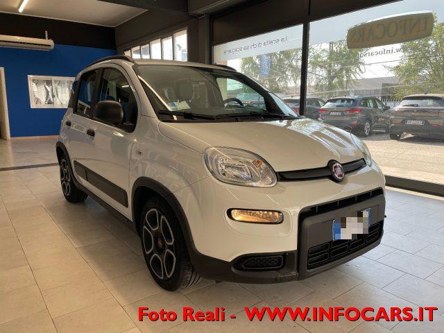 FIAT Panda 1.0 FireFly S&S Hybrid City Life PROMO !!