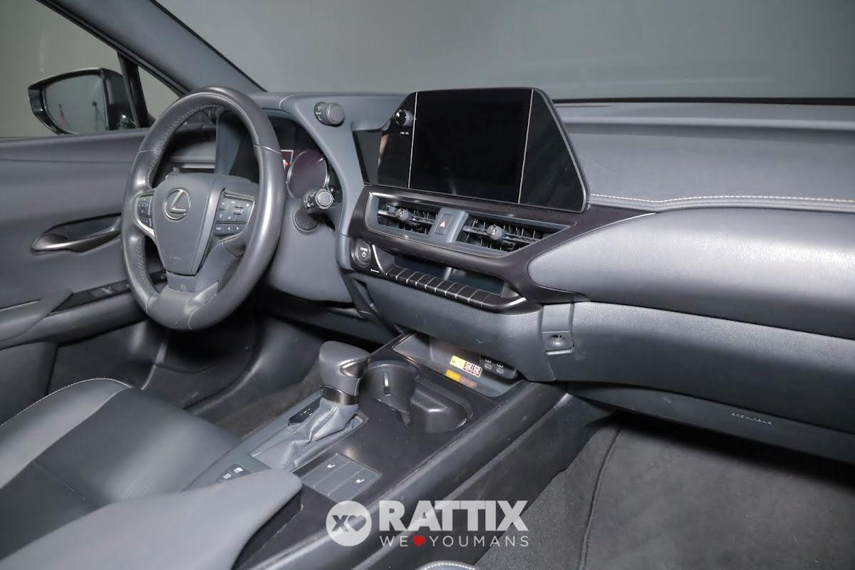 Lexus UX 250h 2.0 HEV Design CVT