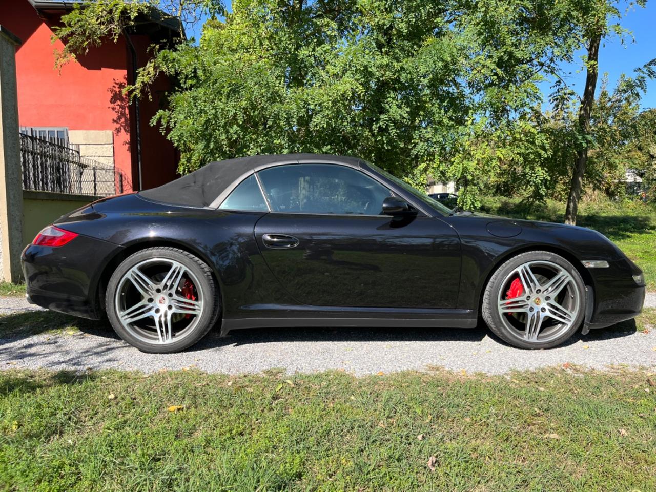 Porsche 911 Carrera 4S Cabriolet