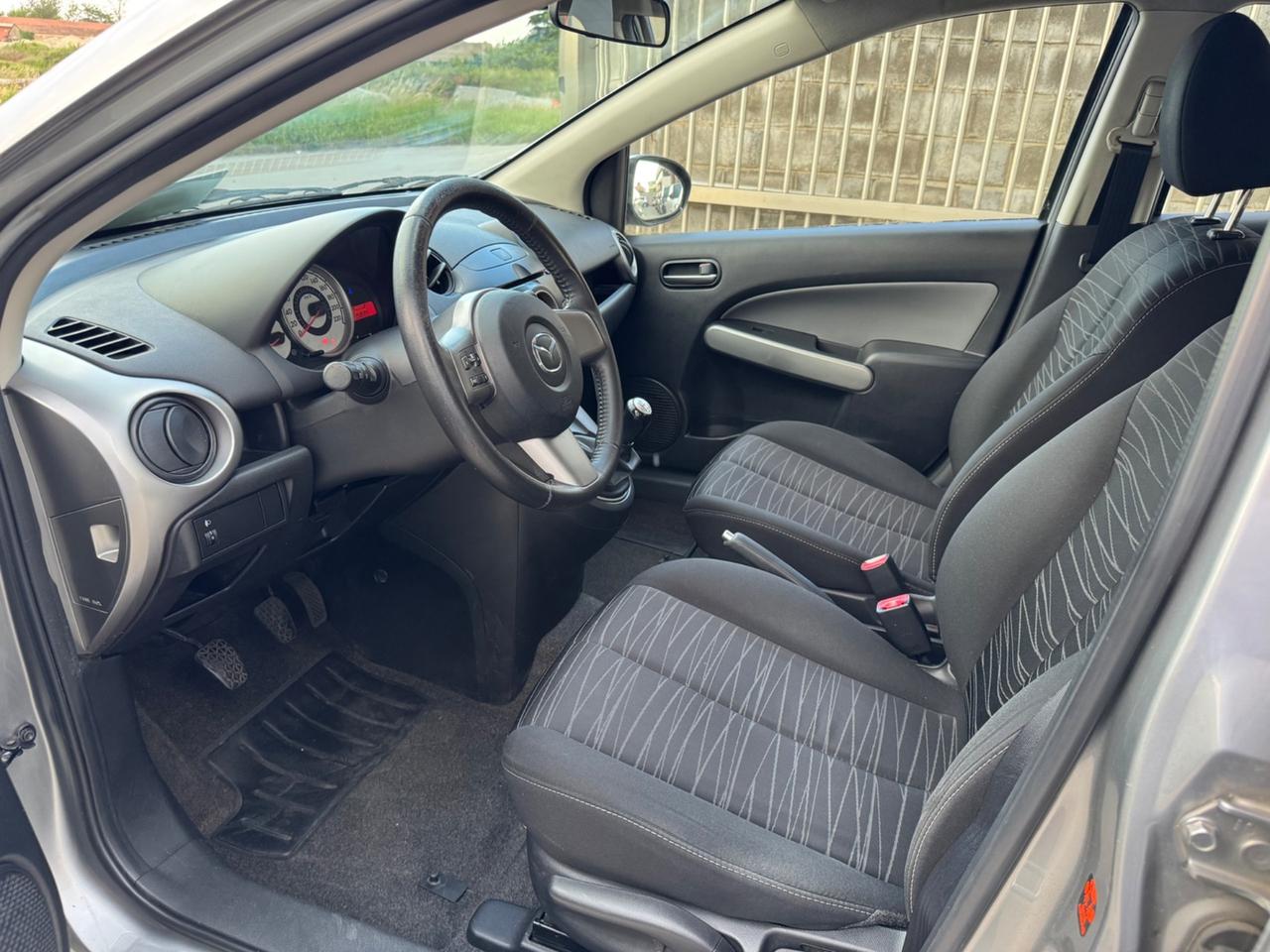 Mazda 2 Mazda2 1.3 16V 75CV 5p. Easy Cl. Gen'09