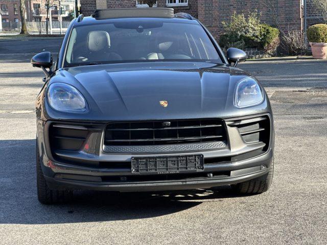 PORSCHE Macan 2.0 T