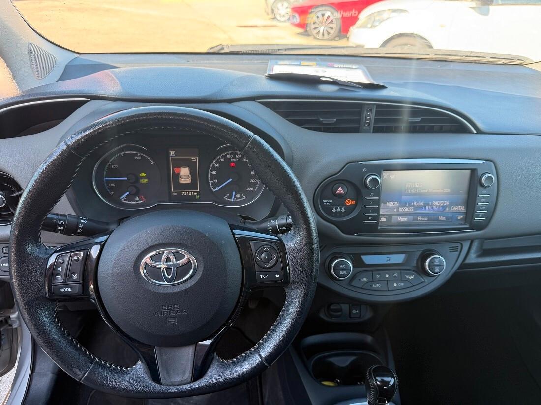 Toyota Yaris 1.5 Hybrid 5 porte Business