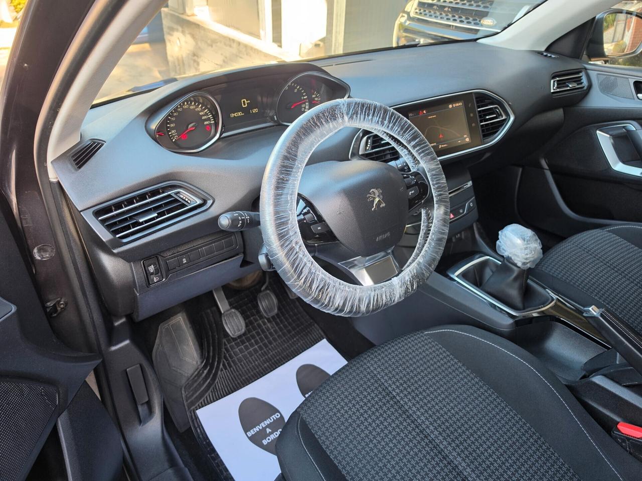 Peugeot 308 BlueHDi 100 S&S FULL