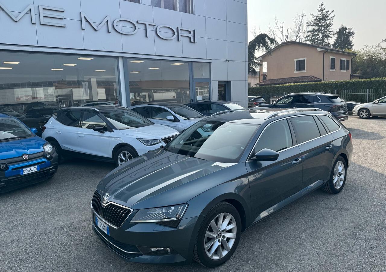 Skoda Superb 2.0 tdi Style 150cv SW - Cruise adattivo