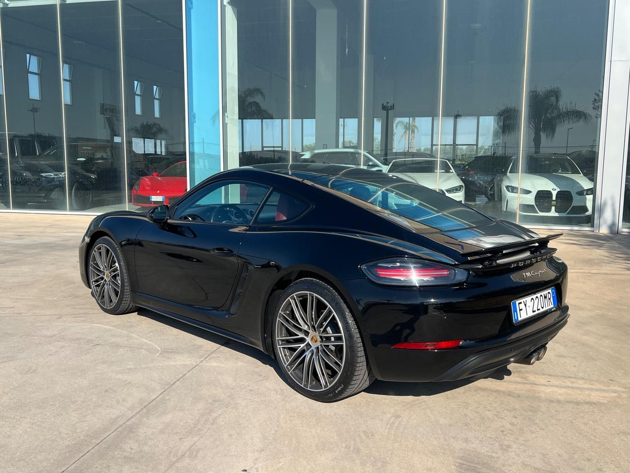 Porsche Cayman 718 2.0 300CV