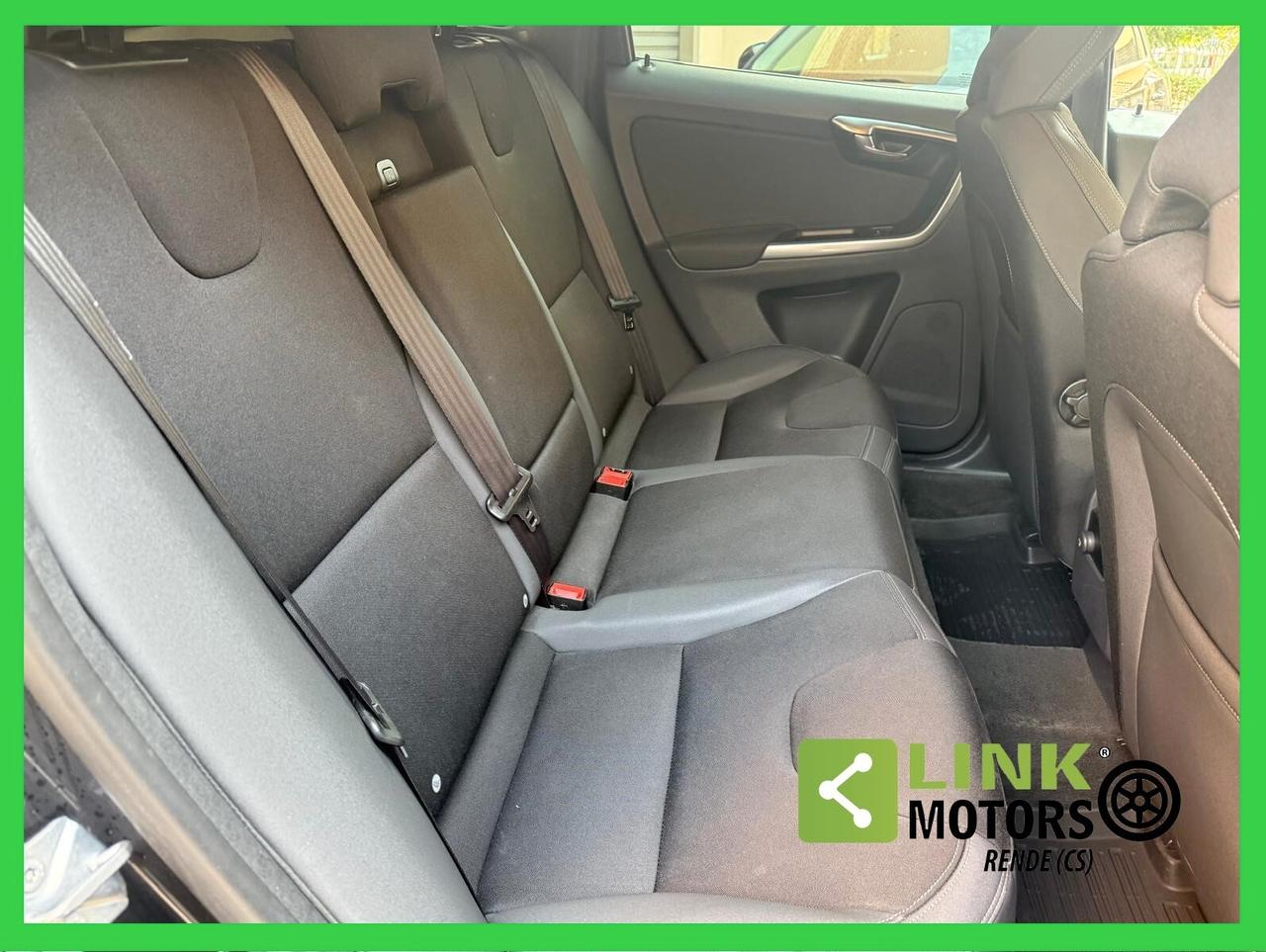 Volvo XC60 D4 180cv Geartronic Momentum 01/2014