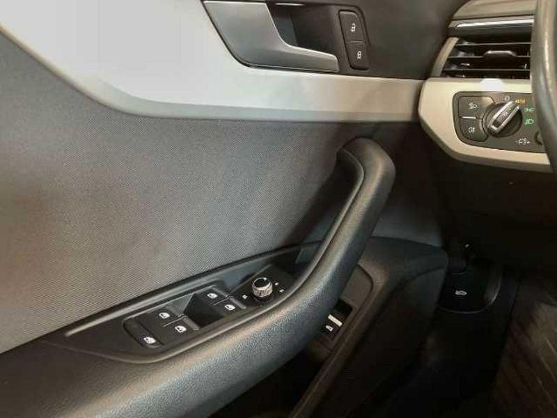 Audi A4 allroad quattro A4 V 2019 Allroad Quattro 40 2.0 tdi mhev Business Evolution quattro 204cv