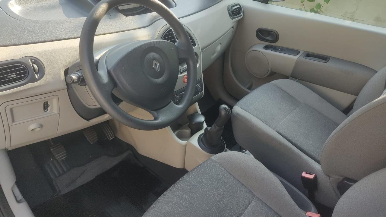 Renault Modus 1.2 16V Luxe Privilège