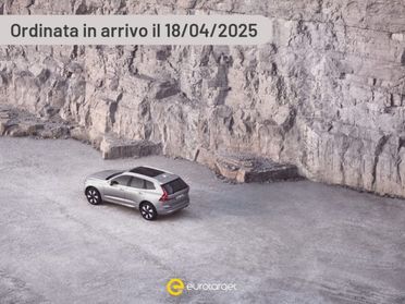 VOLVO XC60 B5 AWD automatico Ultra Dark