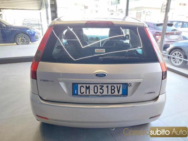 FORD Fiesta 1.2 16V 3p. Zetec