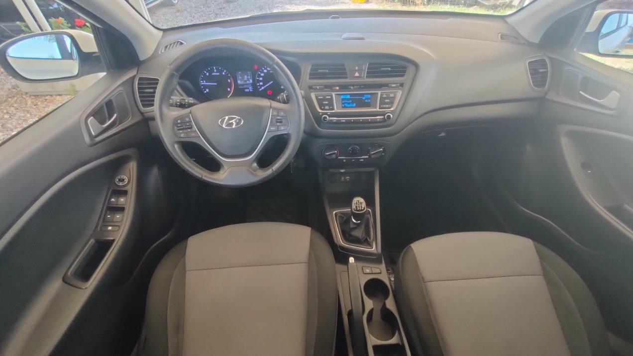 Hyundai i20 5 Porte 1.1 crdi Comfort 75cv