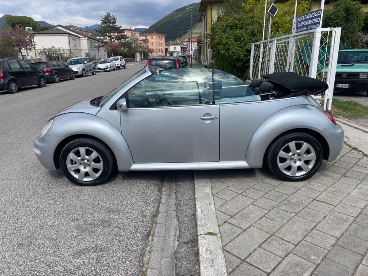 Volkswagen New Beetle / MAGGIOLONE