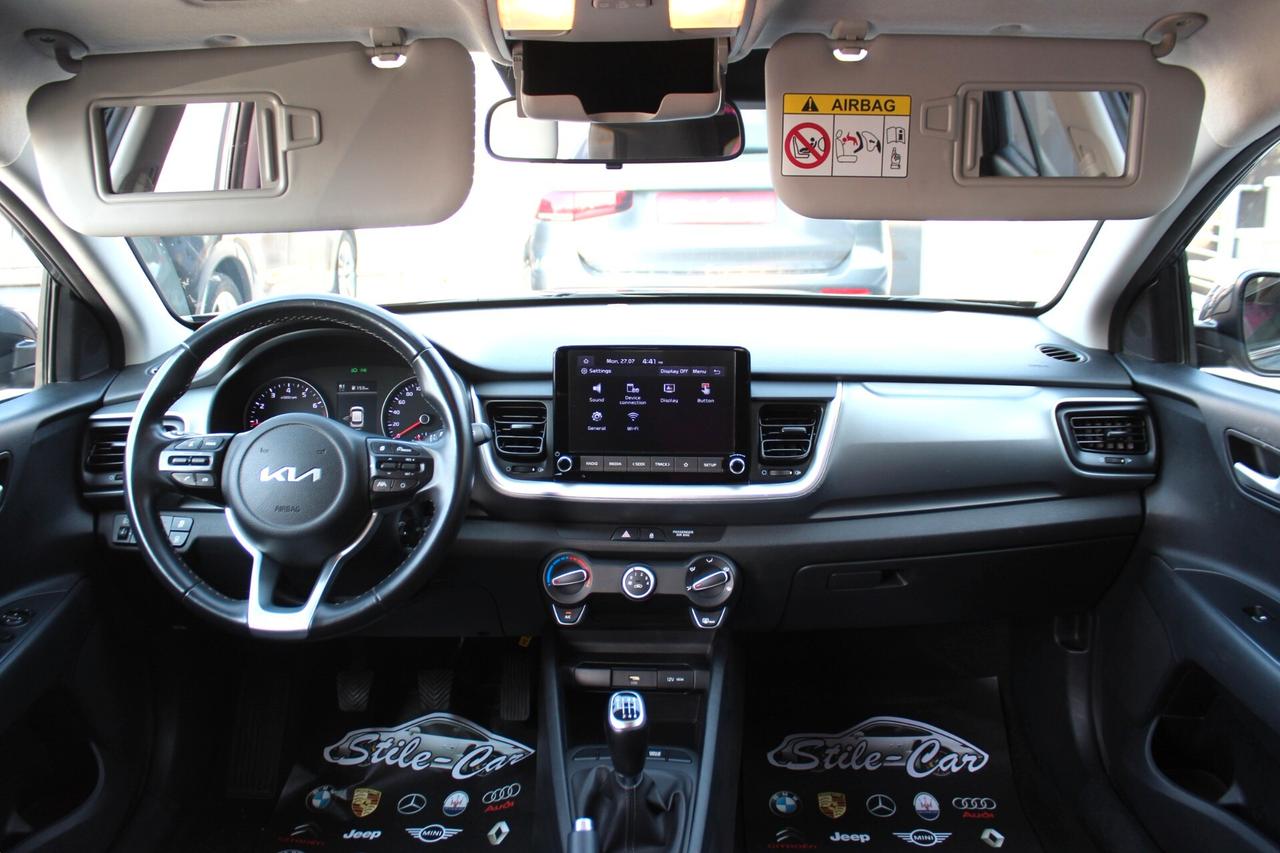 Kia Stonic 1.0 T-GDi 100 CV MHEV iMT Style