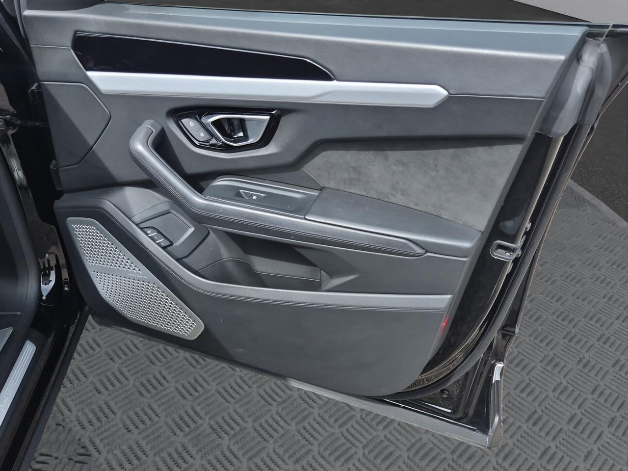 Lamborghini Urus 4.0