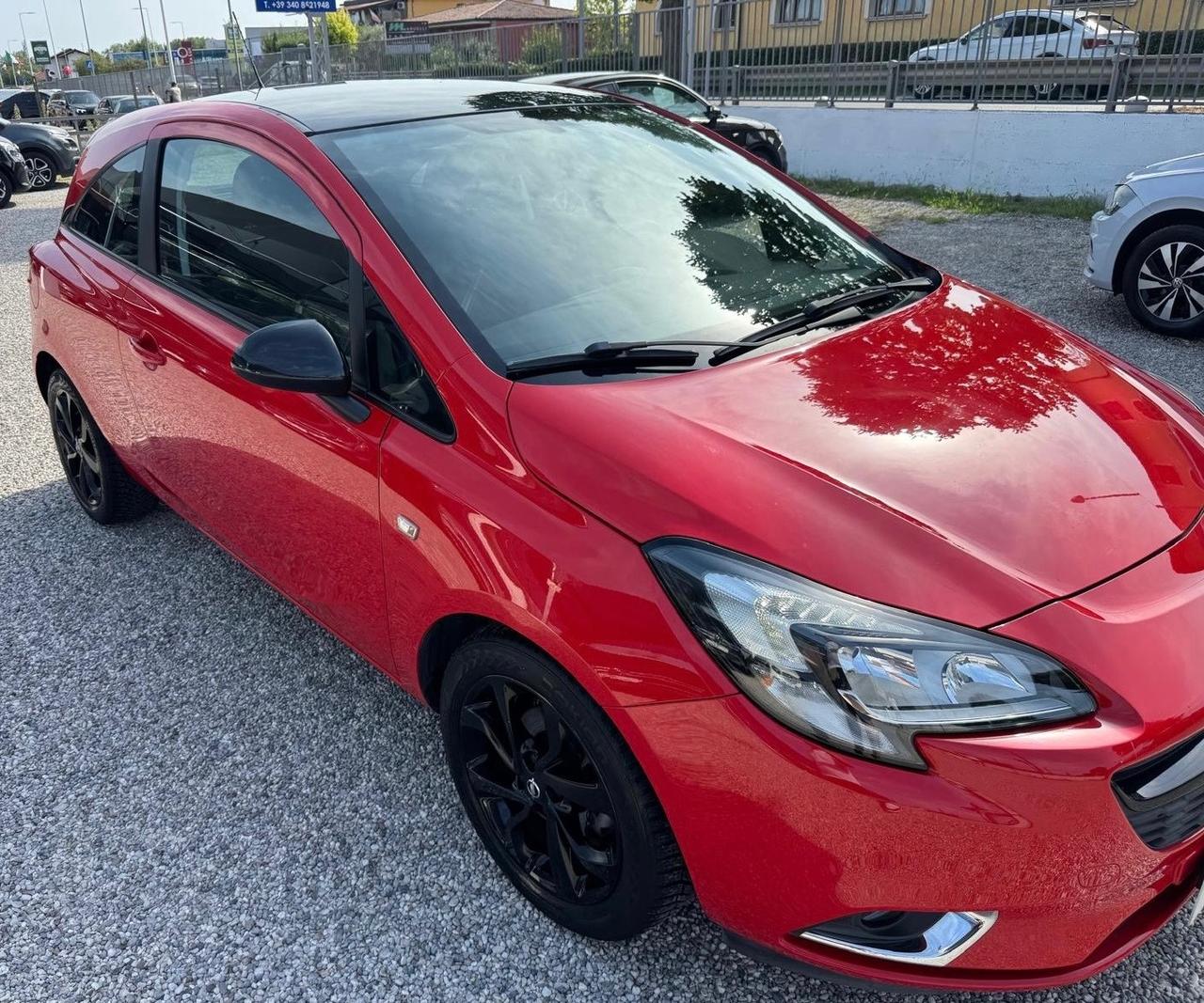 Opel Corsa 1.2 Coupé b-Color
