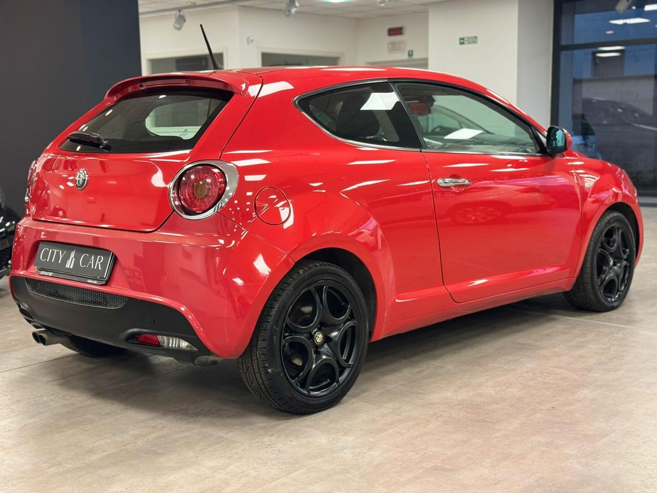Alfa Romeo MiTo 1.4 T 155 CV Distinctive Sport Pack