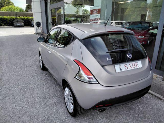 LANCIA Ypsilon 1.2 69 CV 5 porte Platinum