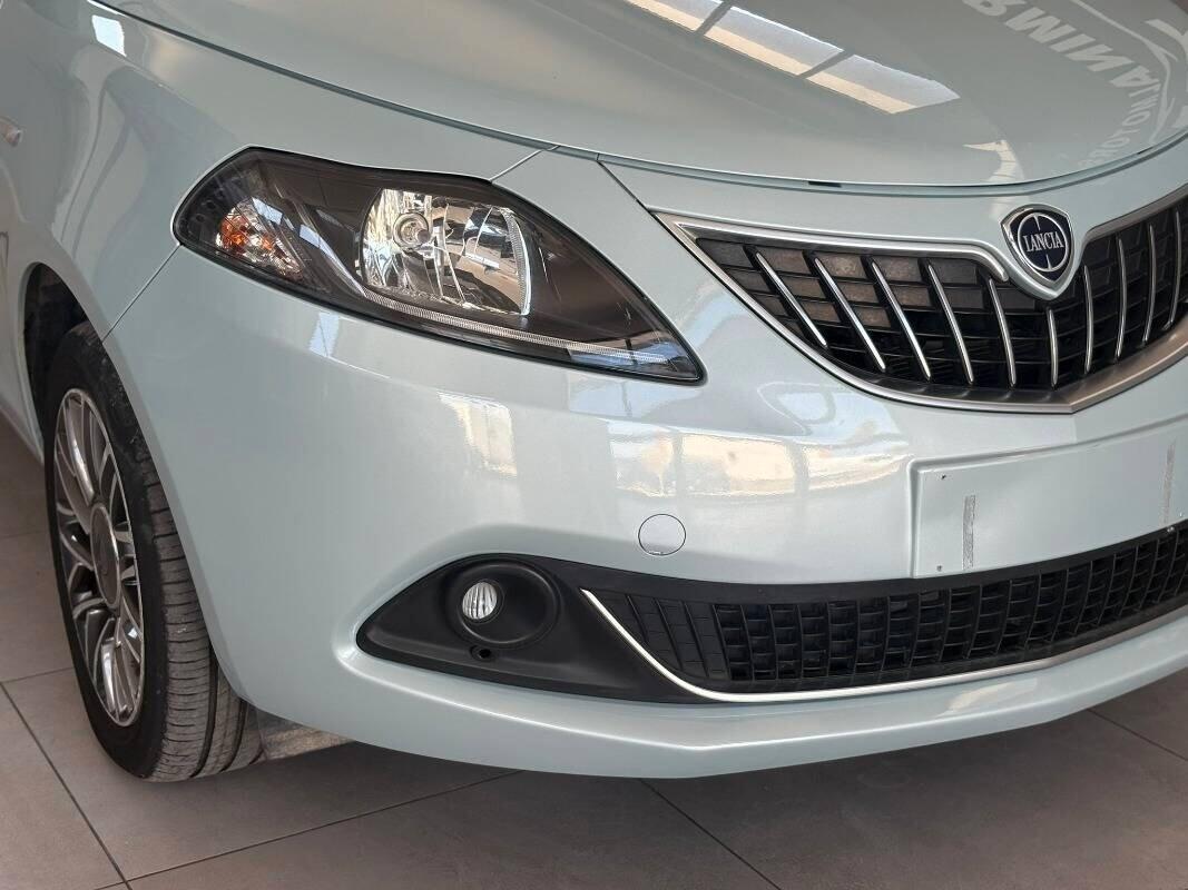 Lancia Ypsilon 1.0 FireFly 5 porte S&S Hybrid Gold