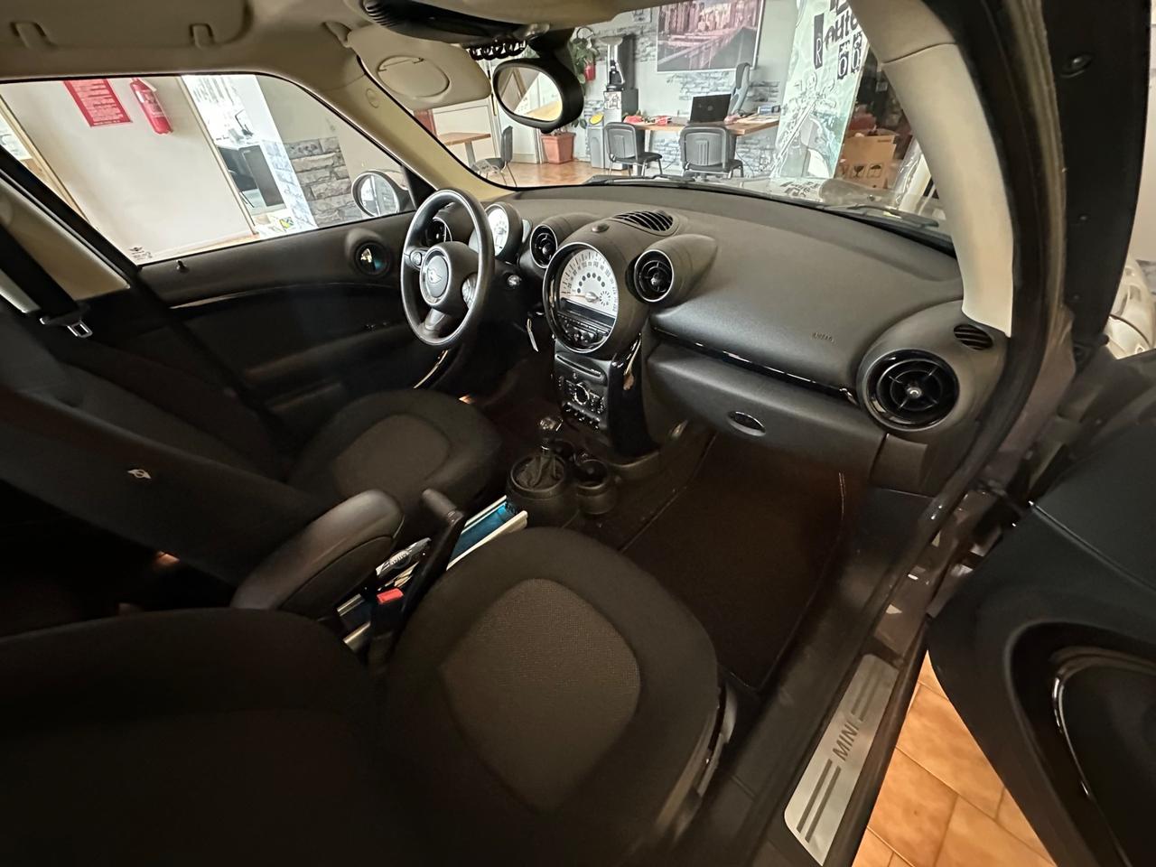 Mini Countryman 2.0 ALL4 Automatica 150.000km