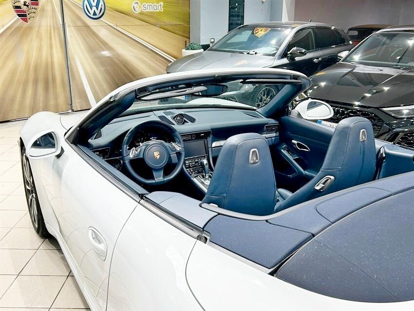 Porsche 911 3.4 Carrera Cabriolet