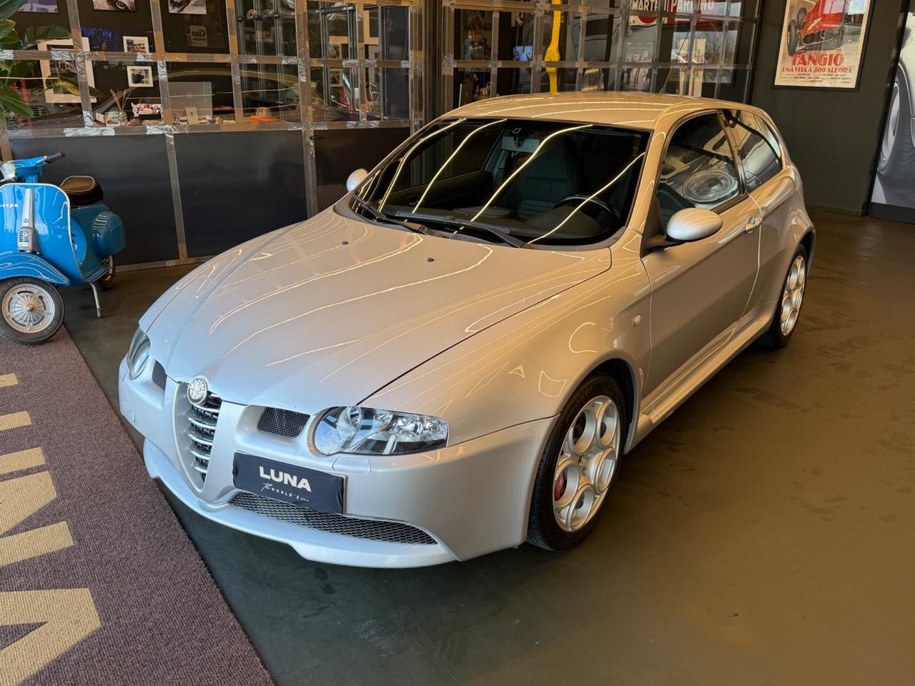 Alfa Romeo 147 3.2i V6 24V cat Selespeed 3 porte GTA