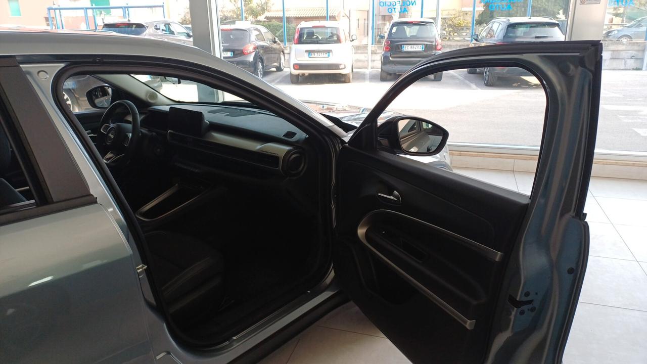 Jeep Avenger 1.2 Turbo 100 CV MHEV Summit