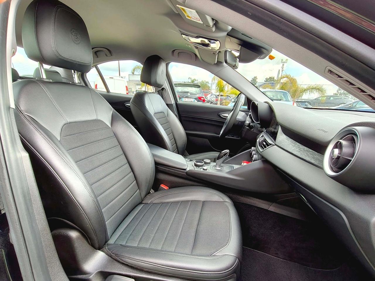 Alfa Romeo Giulia 2.2 Turbodiesel 160 CV AT8 Super - 2020