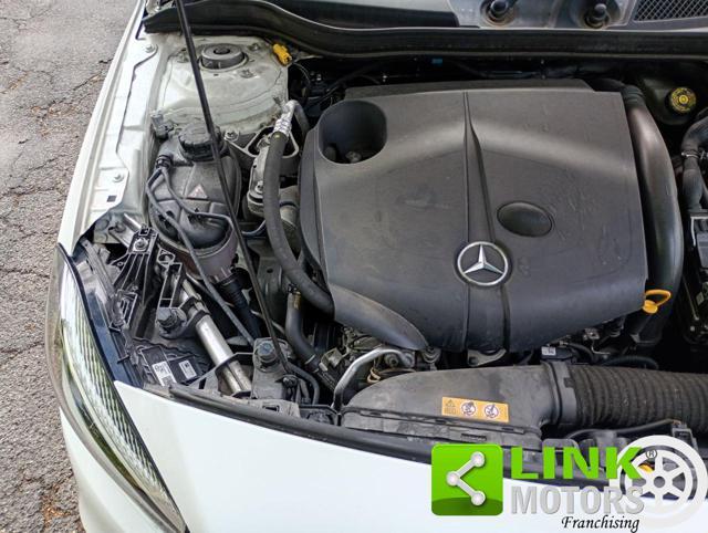 MERCEDES-BENZ A 220 d Automatic Premium AMG