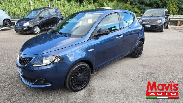 LANCIA Ypsilon 1.0 FireFly 5 porte S&S Hybrid Ecochic Silver