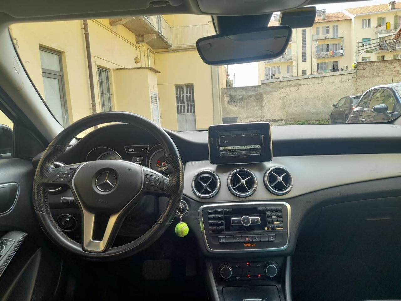 Mercedes-Benz GLA 220 Sport GLA 220 CDI #11074