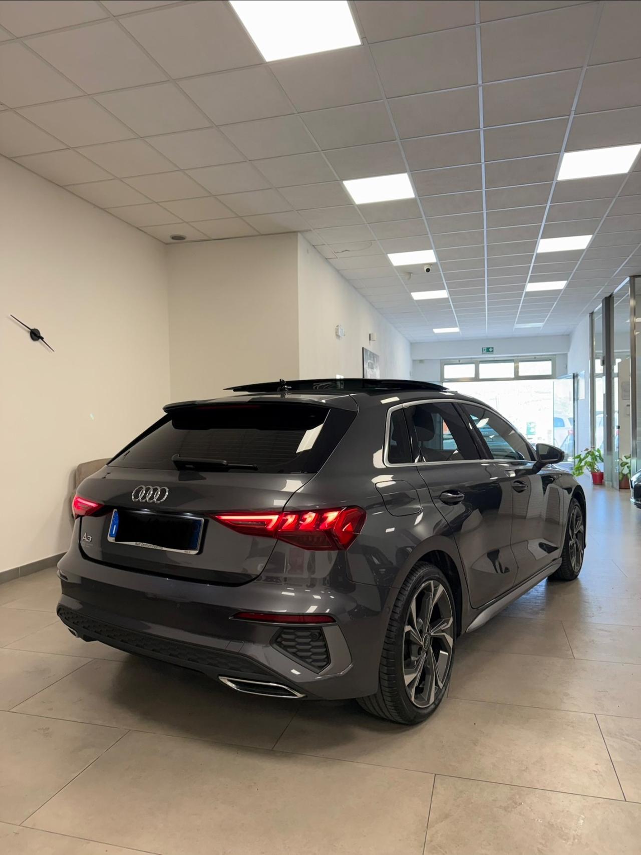 Audi A3 SPB 35 TDI S tronic line edition