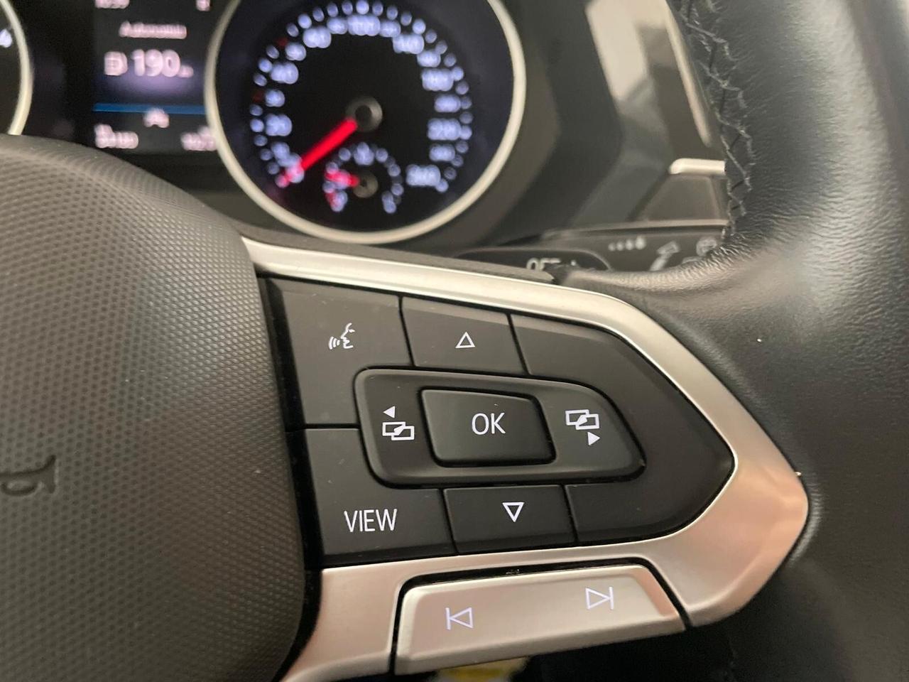 TIGUAN 2.0 TDI 150 CV DSG LIFE – 03/2024 – 84.180 KM CERTIFICATI – GARANZIA 12 MESI!