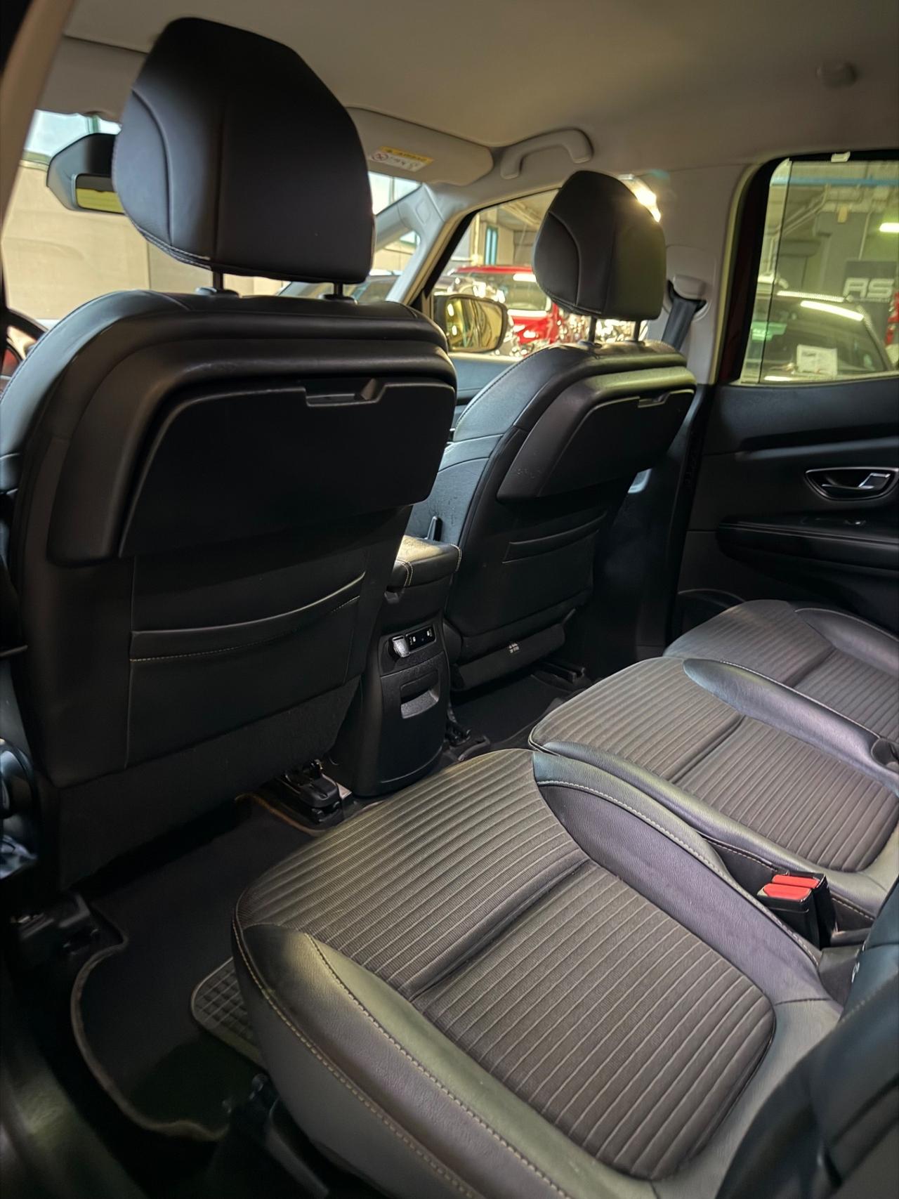 Renault SCÈNIC 1.5 dCi EU6B BOSE INITIALE PARIS