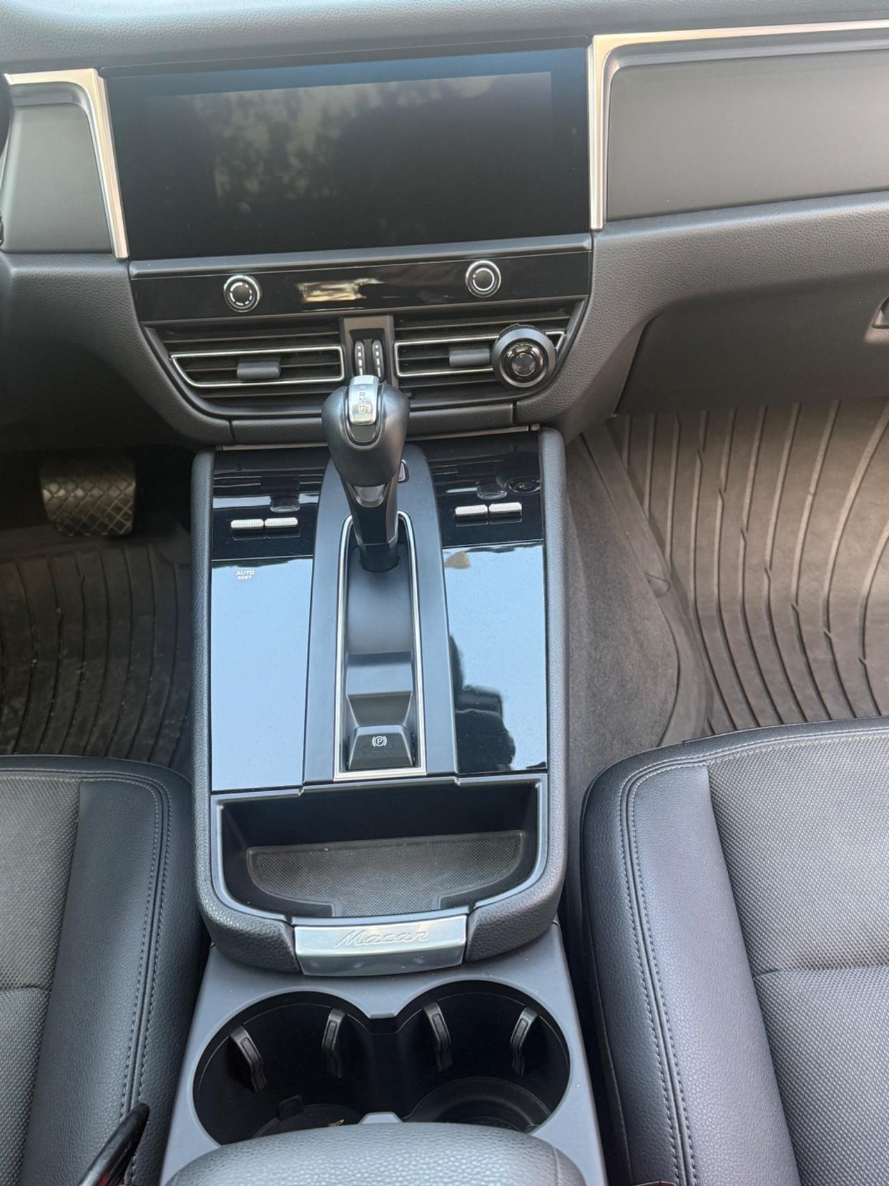 Porsche Macan 2.0 immacolata