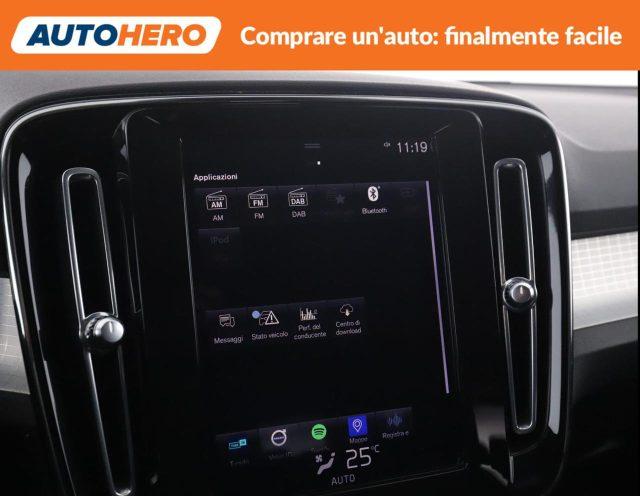 VOLVO XC40 T3 Momentum