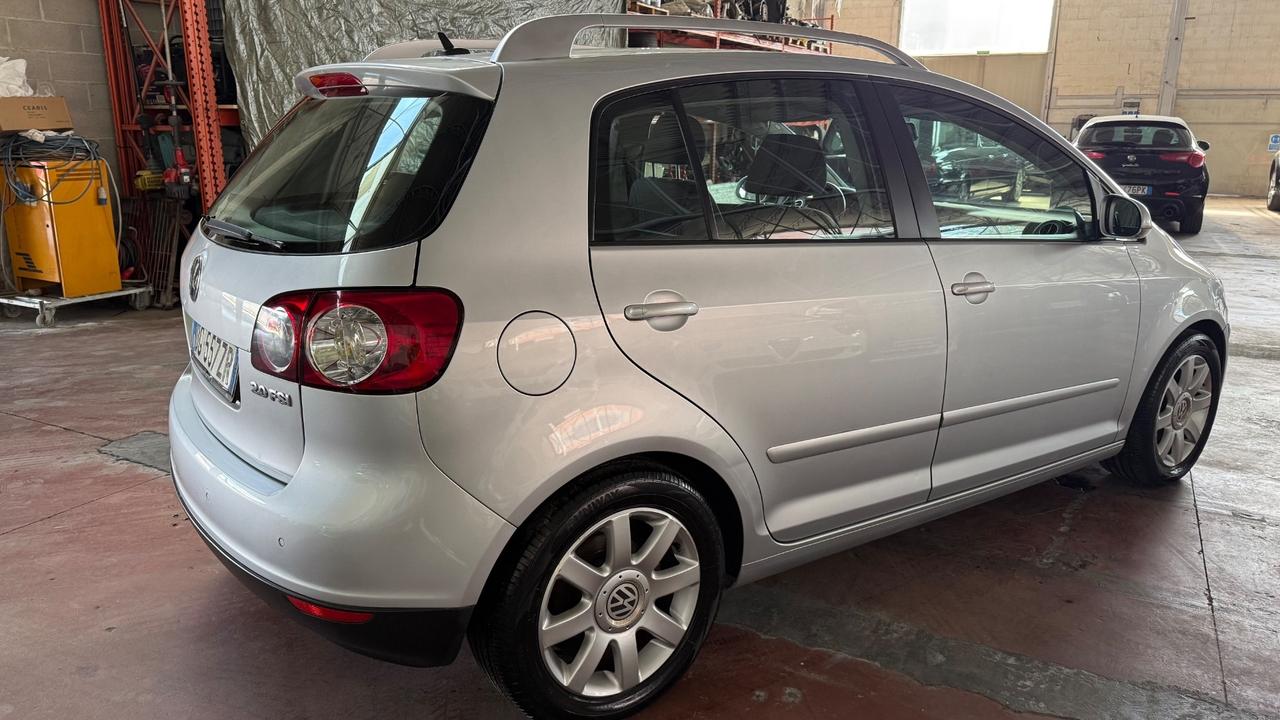 Volkswagen Golf Plus 2.0 16V FSI Sportline