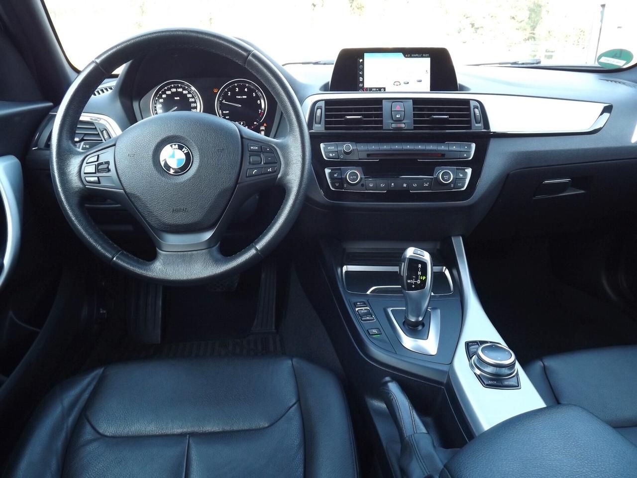 Bmw 118 118i 5p. Advantage