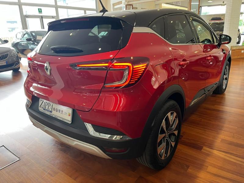 RENAULT Captur TCe 100 CV Intens
