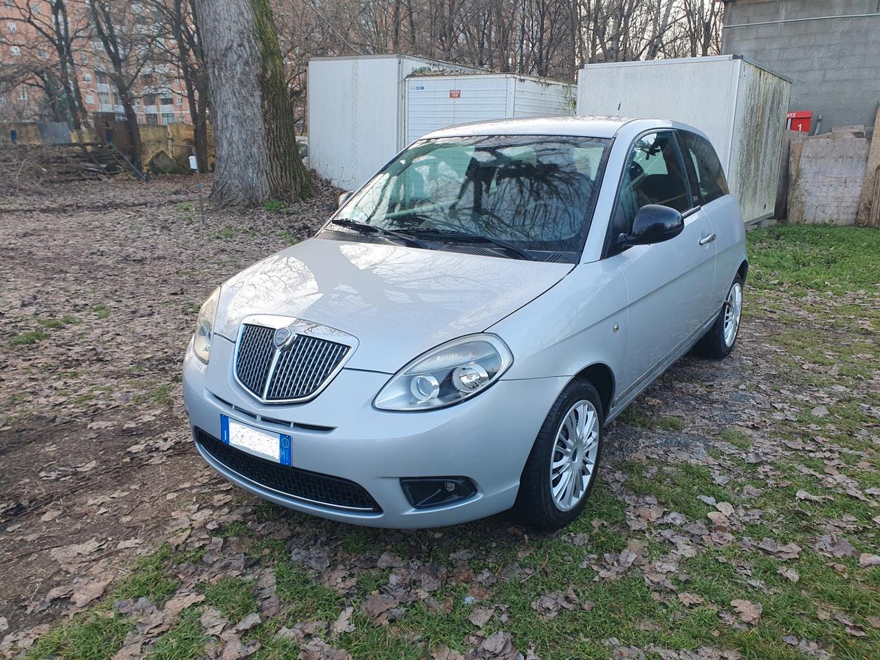 Lancia Ypsilon 1.2 69 CV Diva