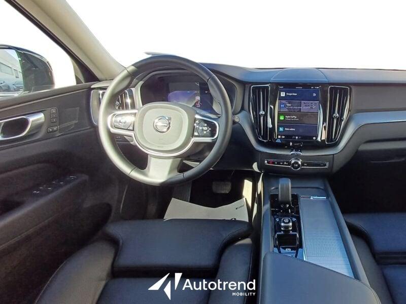 Volvo XC60 B4 197+14 CV AWD Automatica Mild Hybrid Diesel Plus Dark N1 Autocarro