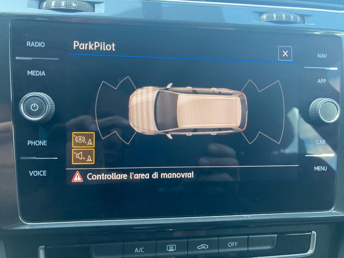 VOLKSWAGEN Golf Variant 1.6 tdi Business 115cv