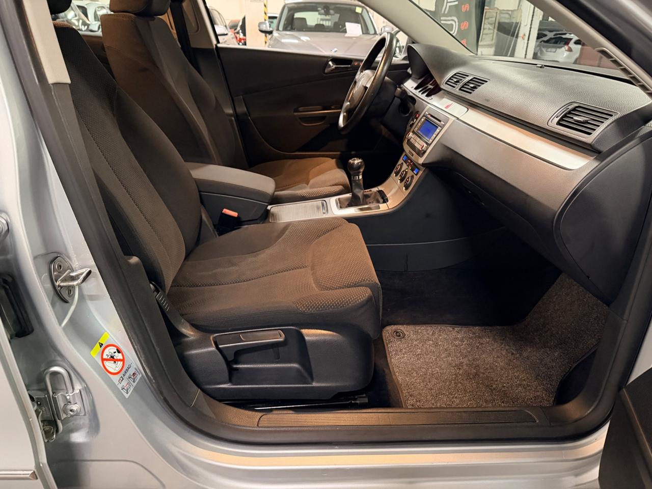 Volkswagen Passat 1.9 TDI/105CV Var. Comfortline