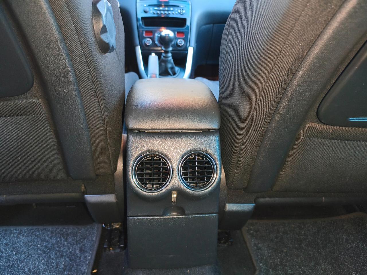 Peugeot 308 1.6 8V HDi 112CV SW