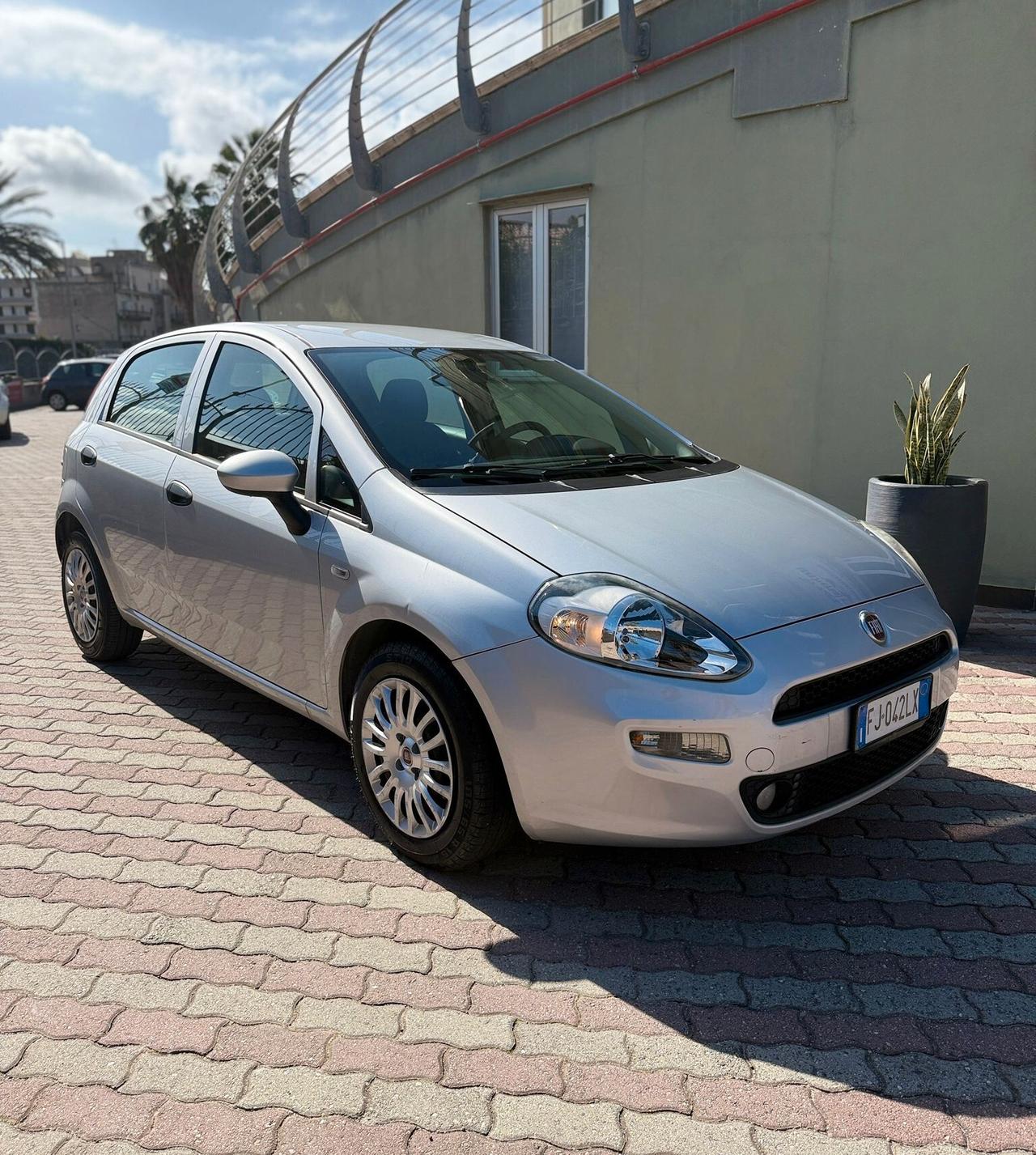 Fiat Punto 1.3 MJT 95cv S&S Street 5p.